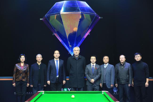 浓眉：不相信湖人交易我前没人知情 情绪已经释放专注为独行侠效力(图1)