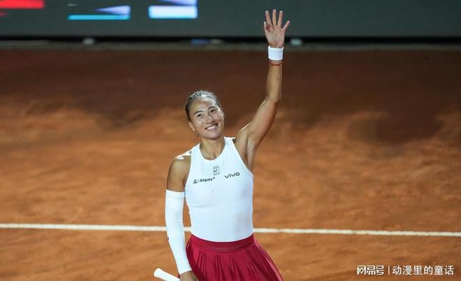 WTA1000罗马站：郑钦文战胜萨巴伦卡的原因小说都不敢这么写(图3)